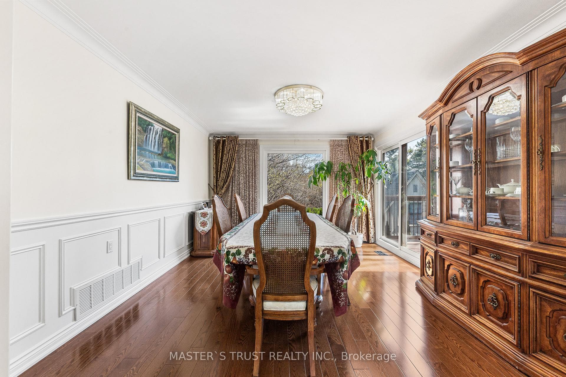 243 Burbank Drive - Detached photo 10 of 48 in Hillcrest Village / Bayview Village, Ontario