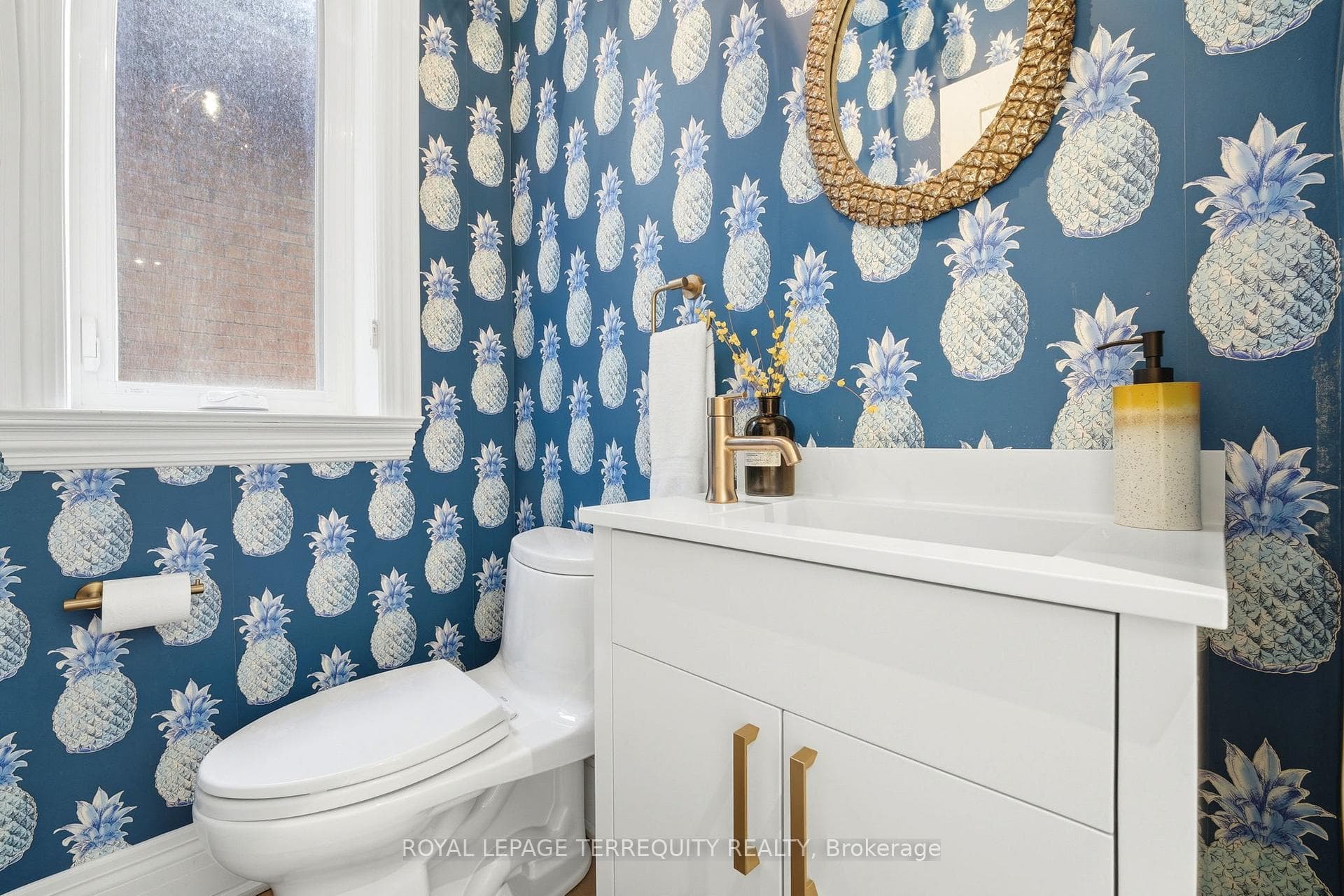100 Admiral Road - Semi-Detached photo 18 of 34 in Annex / Yorkville / Summerhill, Ontario