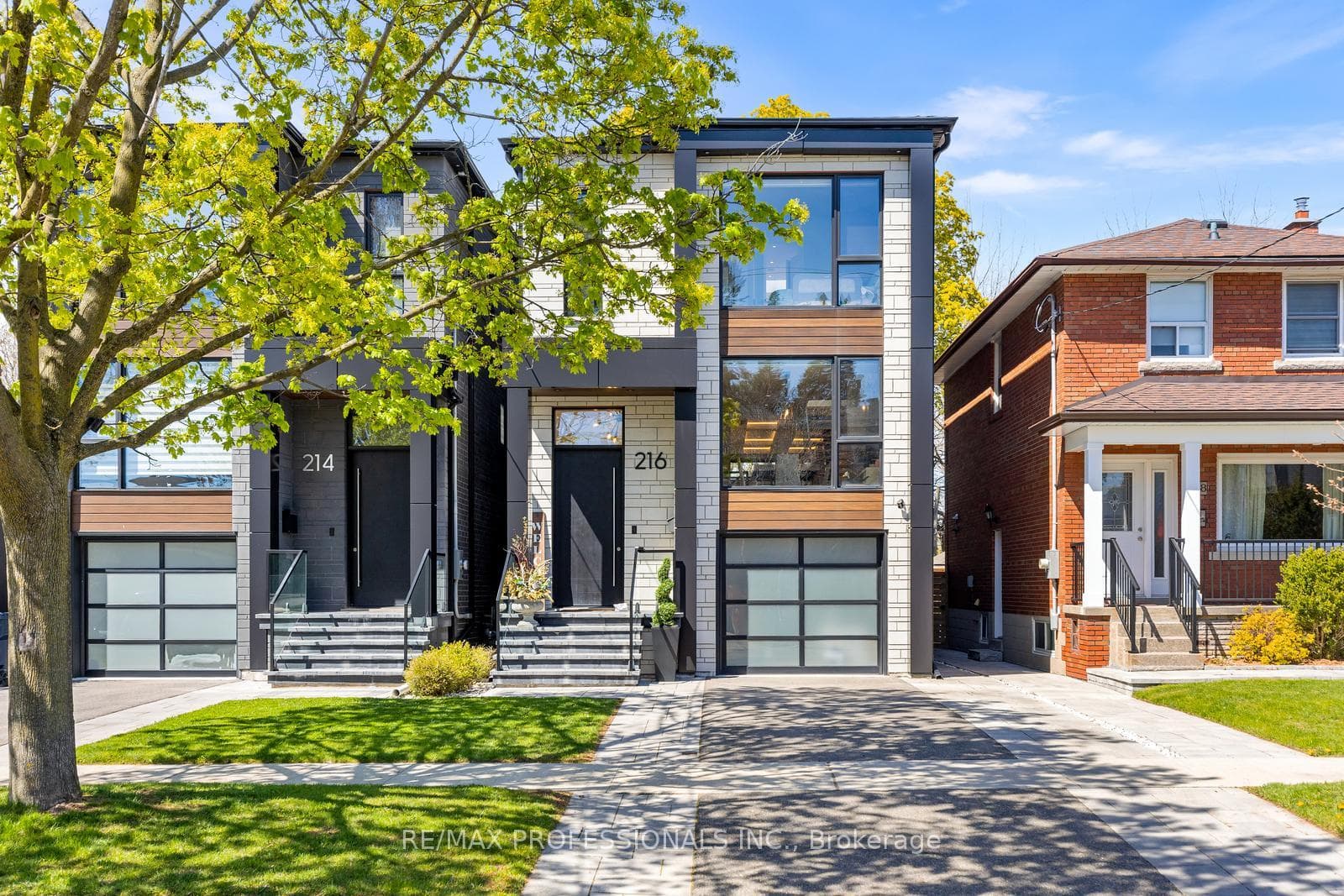216 Aldercrest Road - Detached photo 1 of 49 in Liberty Village / Parkdale / South Parkdale, Ontario