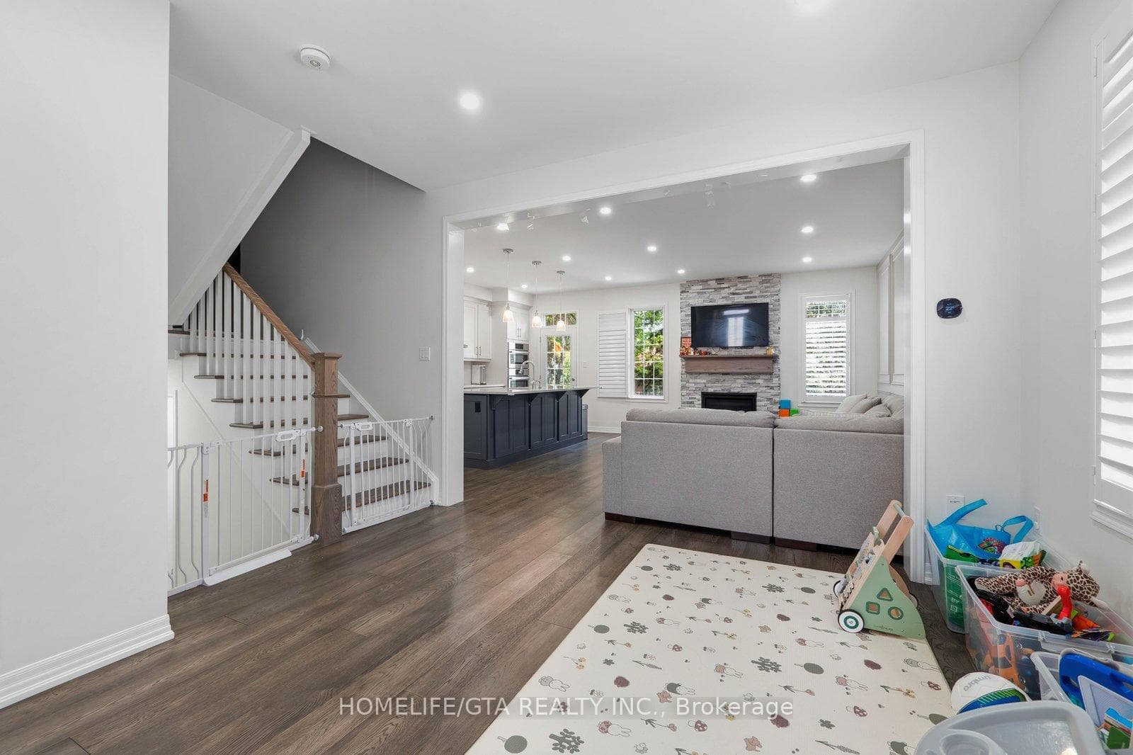3489 Eternity Way - Townhouse photo 9 of 50 in Oakville, Ontario