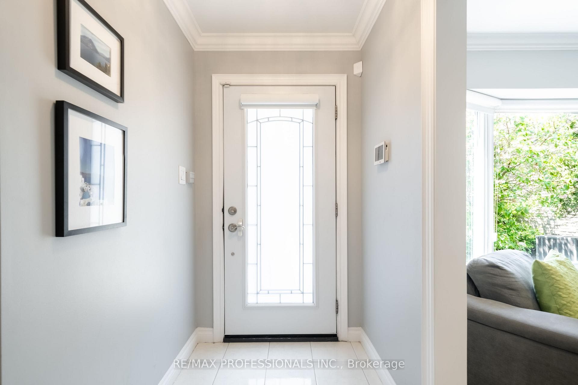 4021 Sasha Court - Detached photo 4 of 44 in Mississauga, Ontario