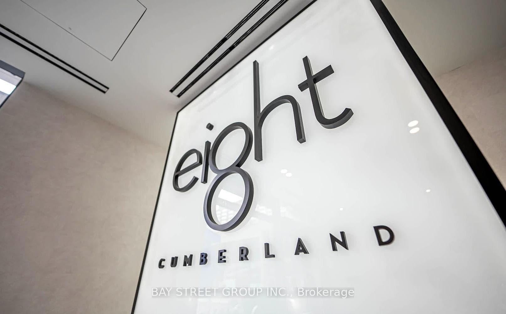 8 cumberland Street Unit 2009 - Condo photo 14 of 19 in Annex / Yorkville / Summerhill, Ontario