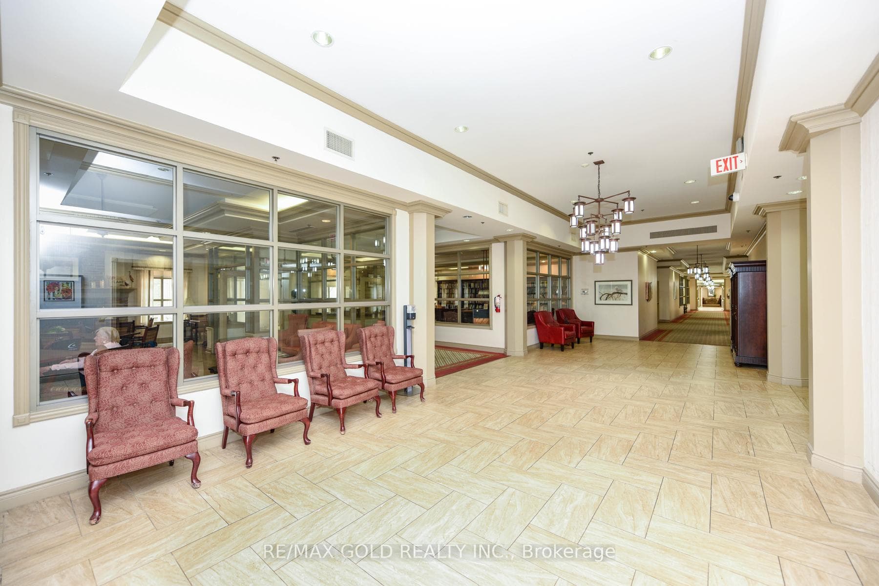 100 Burloak Drive Unit 2411 - Condo photo 39 of 48 in Burlington, Ontario