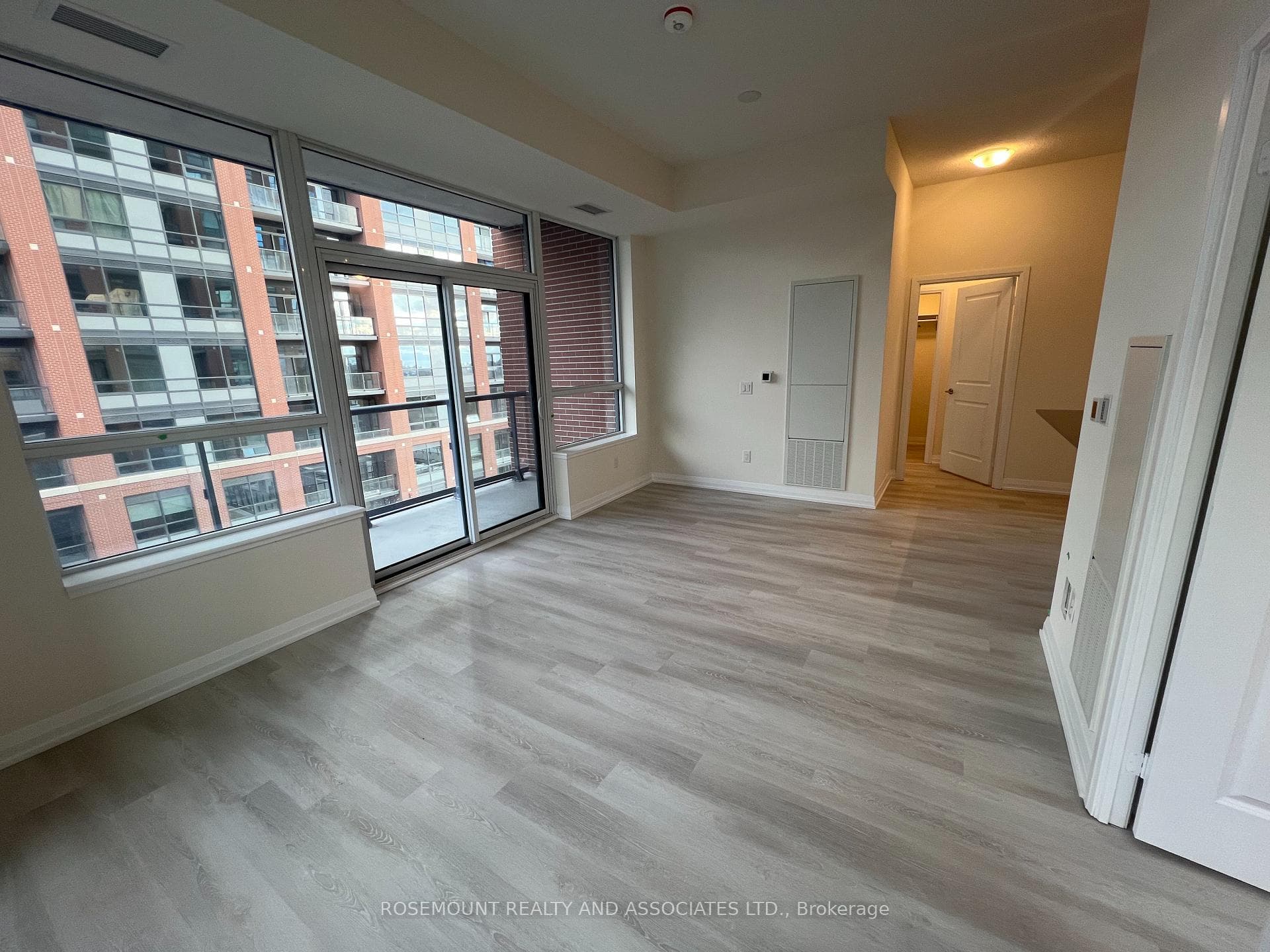 3260 Sheppard Avenue Unit 1004 - Condo photo 7 of 15 in Scarborough Village / Eglinton East, Ontario