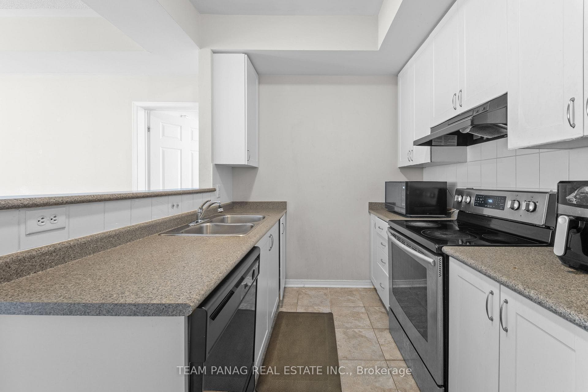 60 Fairwood Circle Unit 85 - Condo photo 10 of 19 in Brampton, Ontario