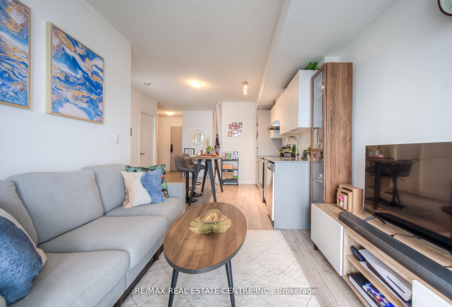 3200 Dakota Common Road Unit B310 - Condo photo 6 of 33 in Burlington, Ontario
