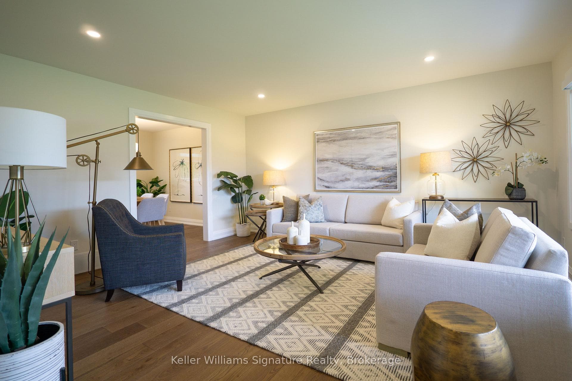 503 Wicklow Road - Detached photo 8 of 42 in Burlington, Ontario