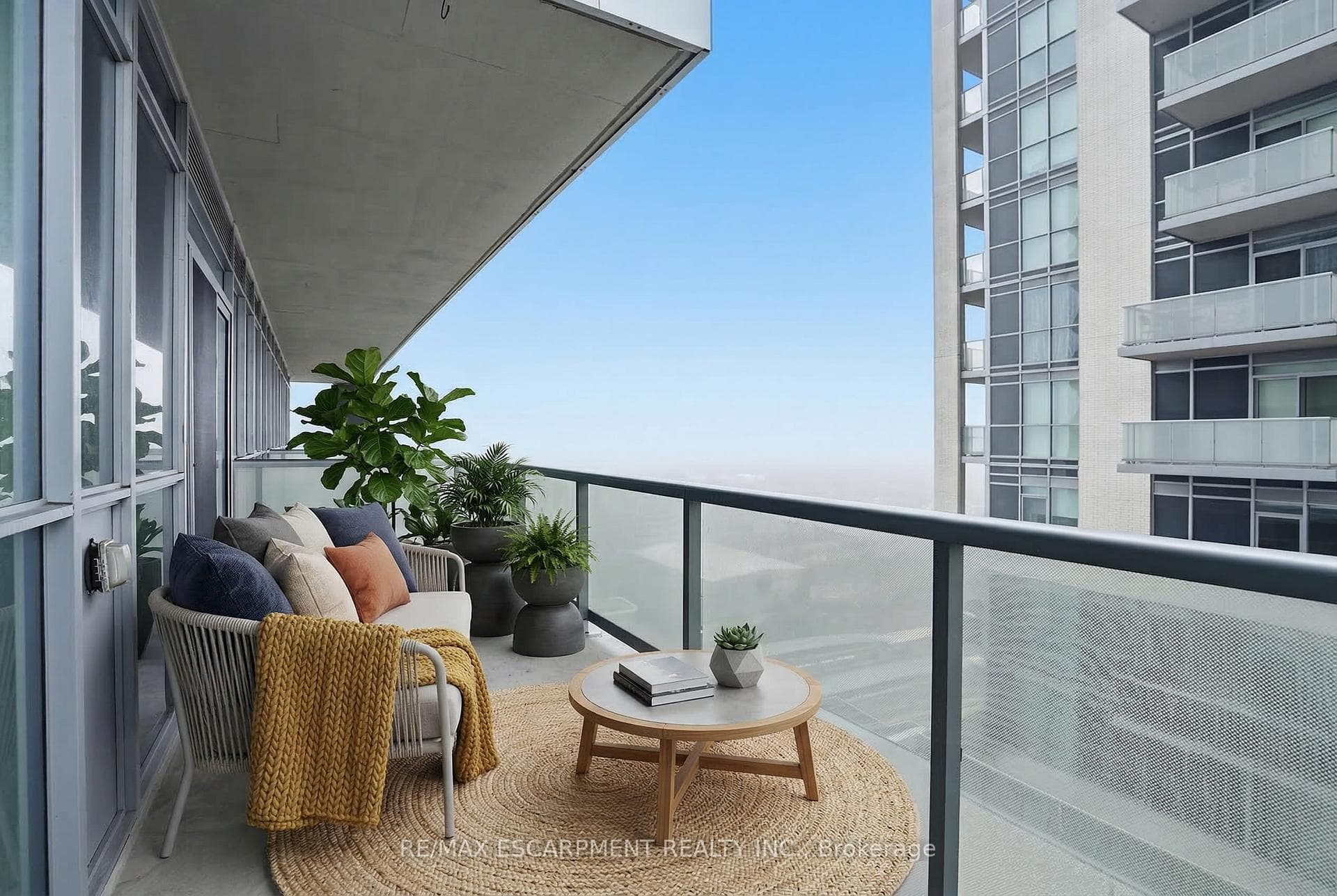 2087 Fairview Street Unit 1310 - Condo photo 19 of 27 in Burlington, Ontario