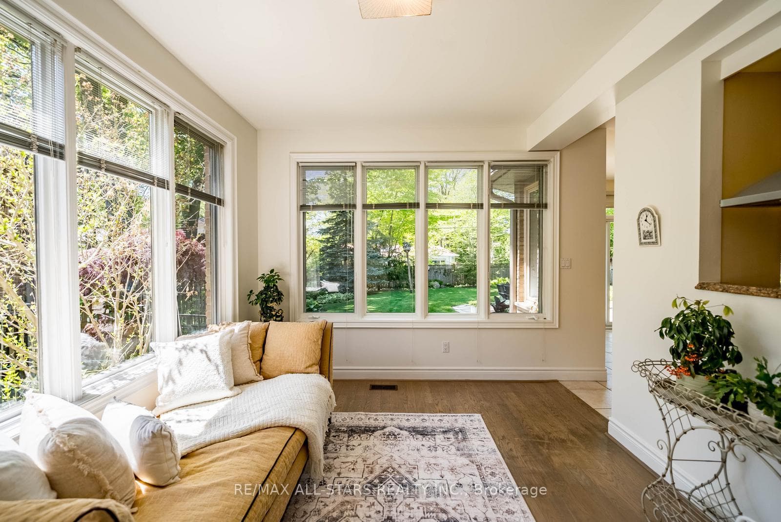 41 Deepwood Crescent - Detached photo 17 of 50 in Don Mills / Parkwoods / Victoria Village, Ontario