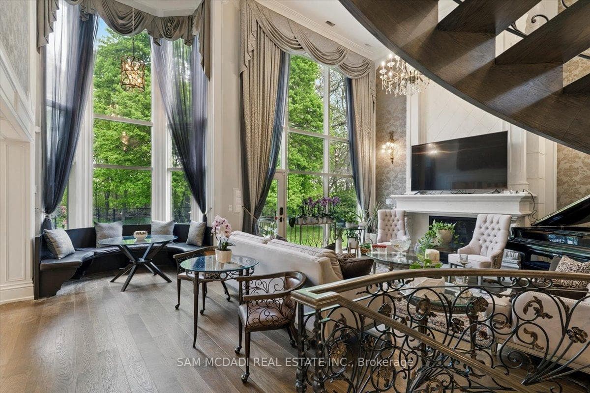 883 Parkland Avenue - New Construction photo 11 of 50 in Mississauga, Ontario