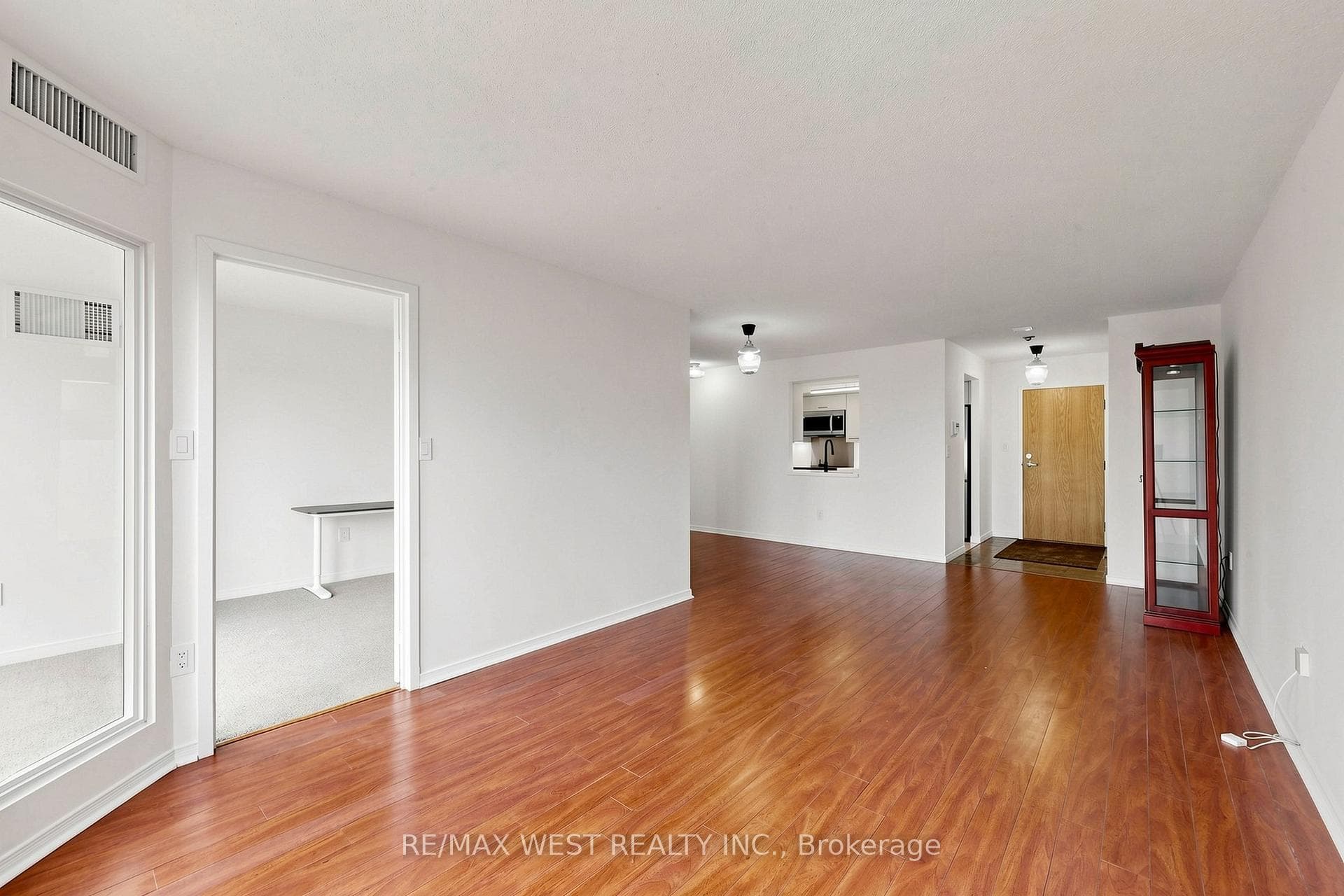 5 Concorde Place Unit 1302 - Condo photo 16 of 47 in Don Mills / Parkwoods / Victoria Village, Ontario
