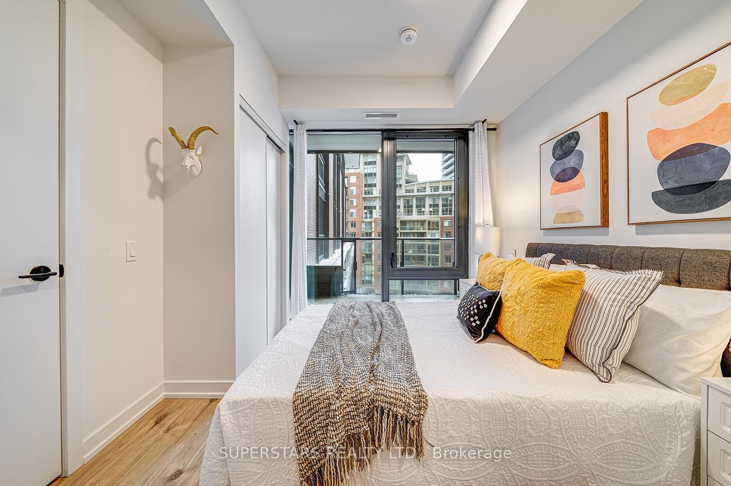 35 Parliament Street Unit 601 - Condo photo 11 of 32 in Regent Park / Cabbagetown / St. James Town, Ontario