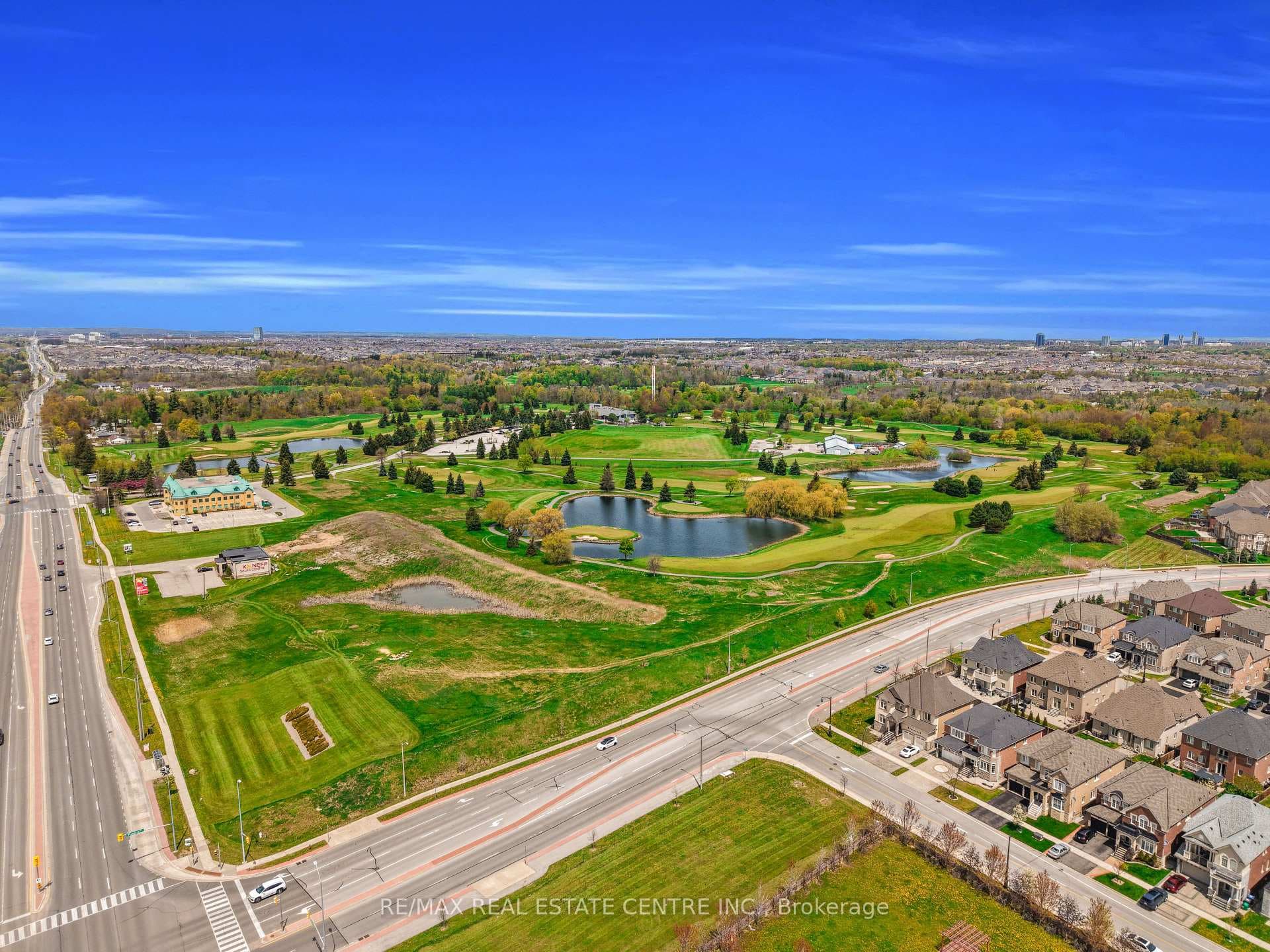 24 Rising Hill Ridge - Semi-Detached photo 3 of 47 in Brampton, Ontario