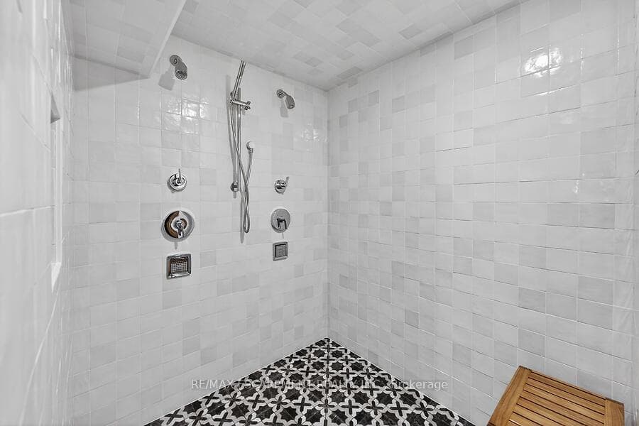 3088 PALMER Drive - Detached photo 38 of 50 in Burlington, Ontario