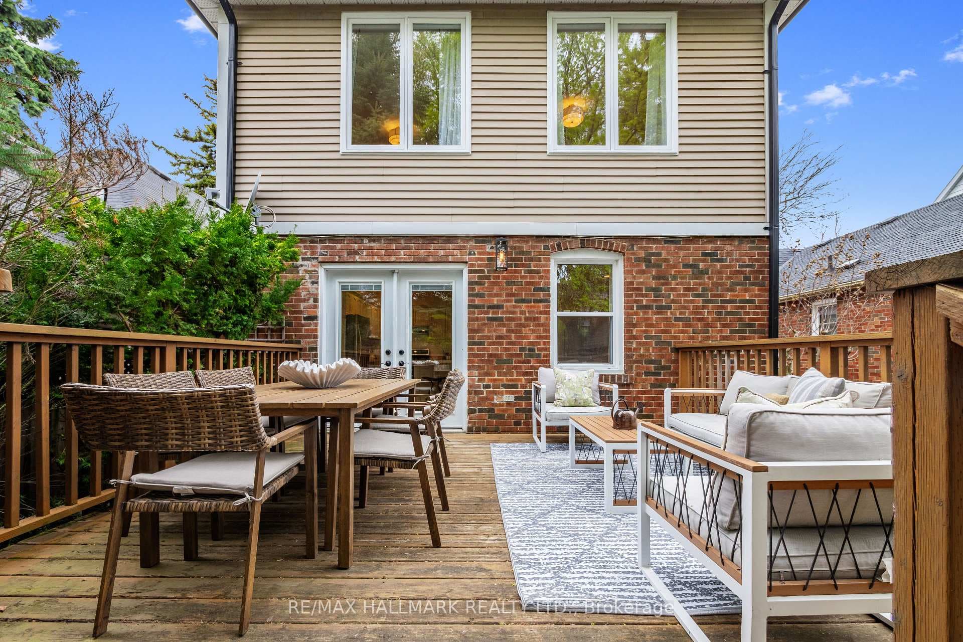 39 Briar Dale Boulevard - Detached photo 43 of 50 in Birch Cliff / Cliffside, Ontario