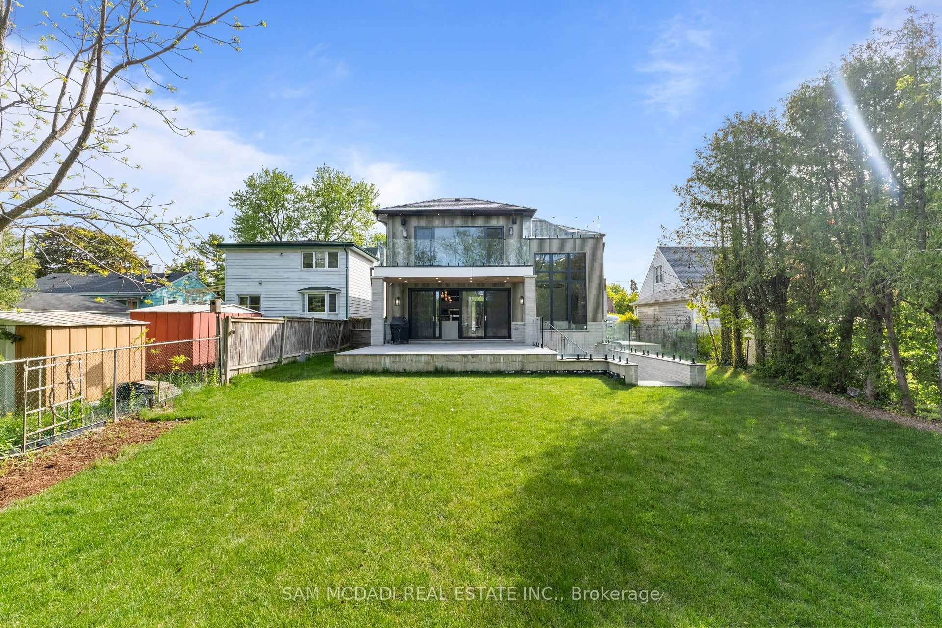 9 Earl Street - Detached photo 44 of 47 in Mississauga, Ontario
