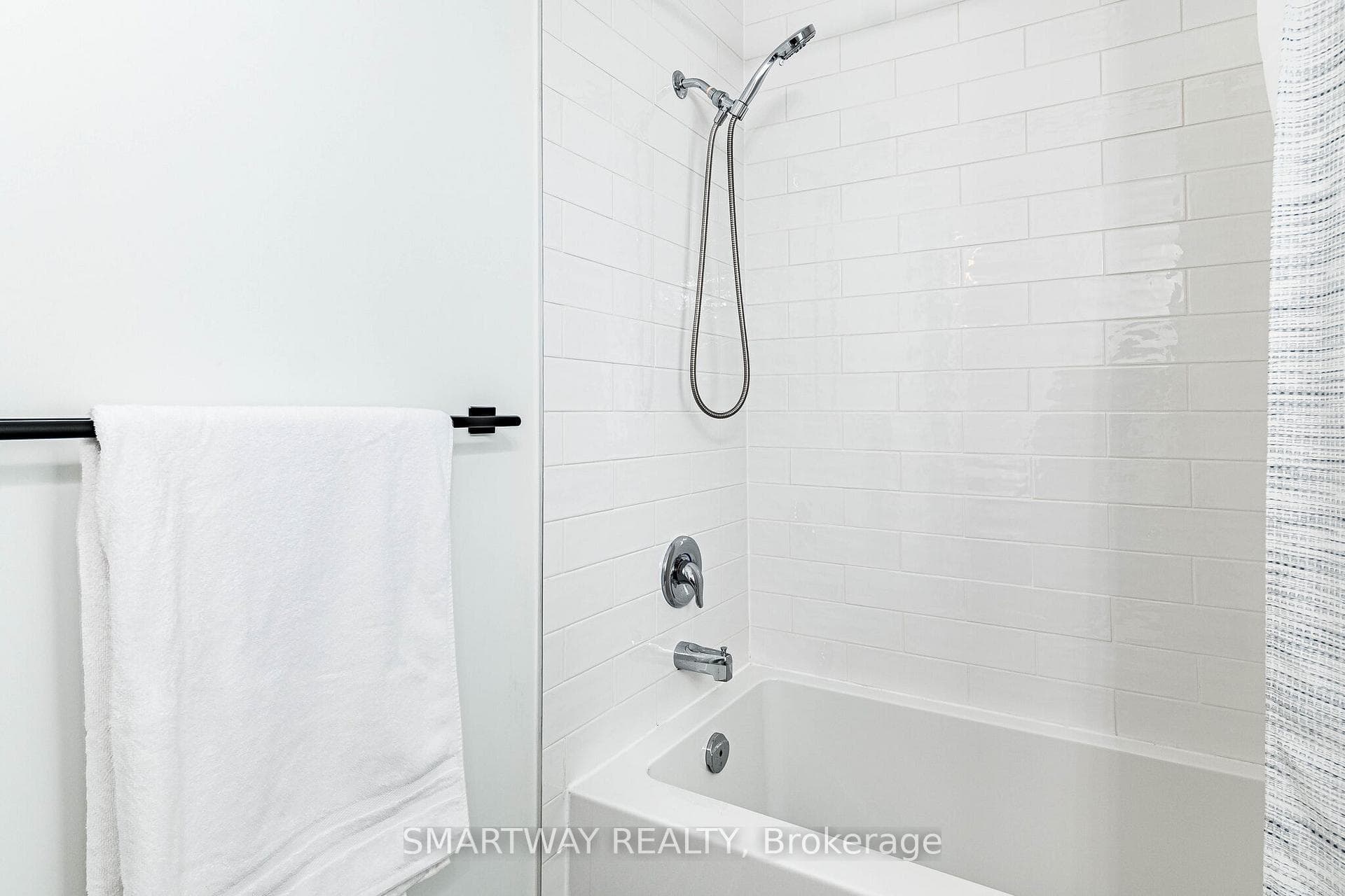1415 Buckthorn Garden - Detached photo 38 of 50 in Milton, Ontario