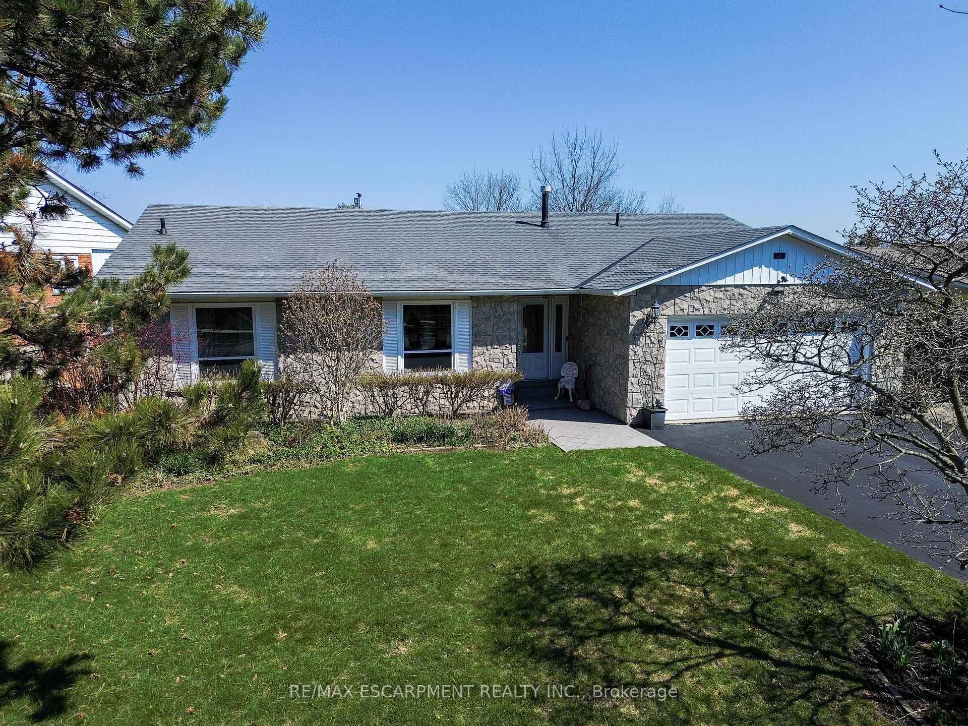 1233 Havendale Boulevard - Detached for sale in Tyandaga, Ontario