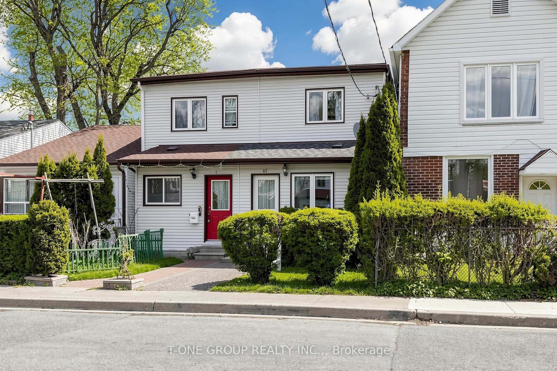 41 Madelaine Avenue - Semi-Detached photo 43 of 44 in Birch Cliff / Cliffside, Ontario
