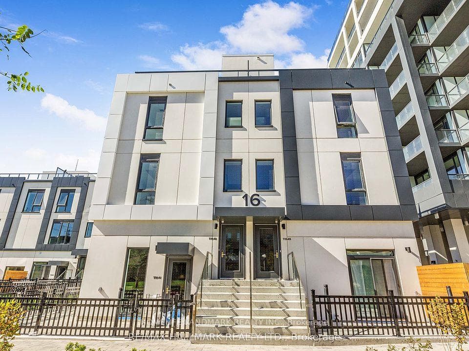 16 Greenbriar Road Unit TH01 - home for sale in Hillcrest Village / Bayview Village, Ontario