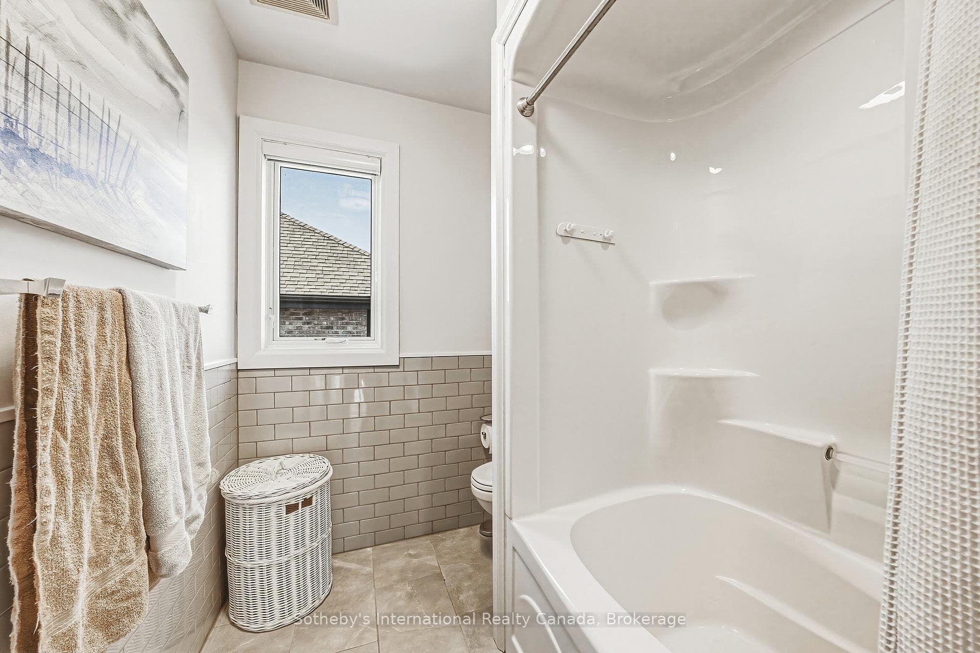 476 Patricia Drive - Detached photo 32 of 49 in Burlington, Ontario