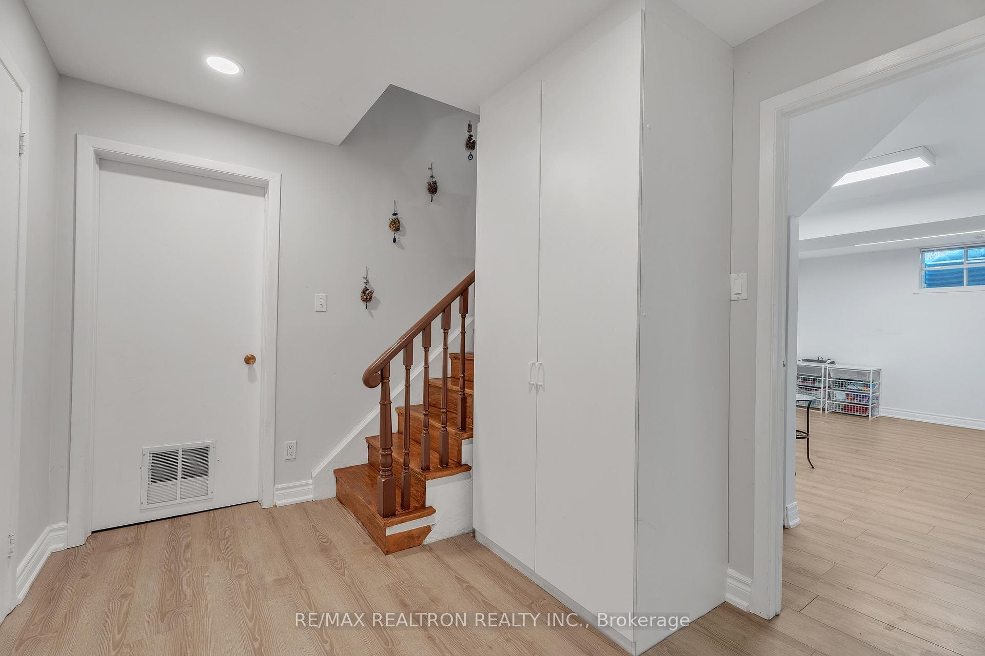 47 Robinter Drive - Detached photo 38 of 48 in Willowdale / Newtonbrook, Ontario