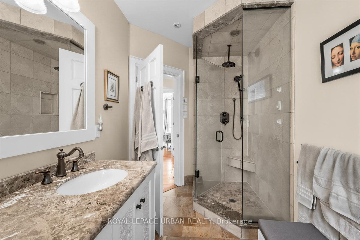 44 Austin Terrace - Semi-Detached photo 29 of 41 in Annex / Yorkville / Summerhill, Ontario