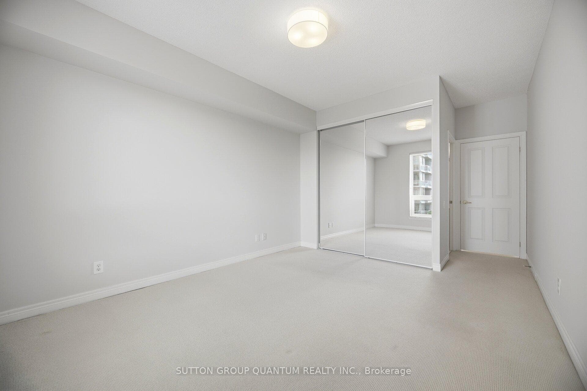 50 Old Mill Road Unit 503 - Condo photo 20 of 50 in Oakville, Ontario