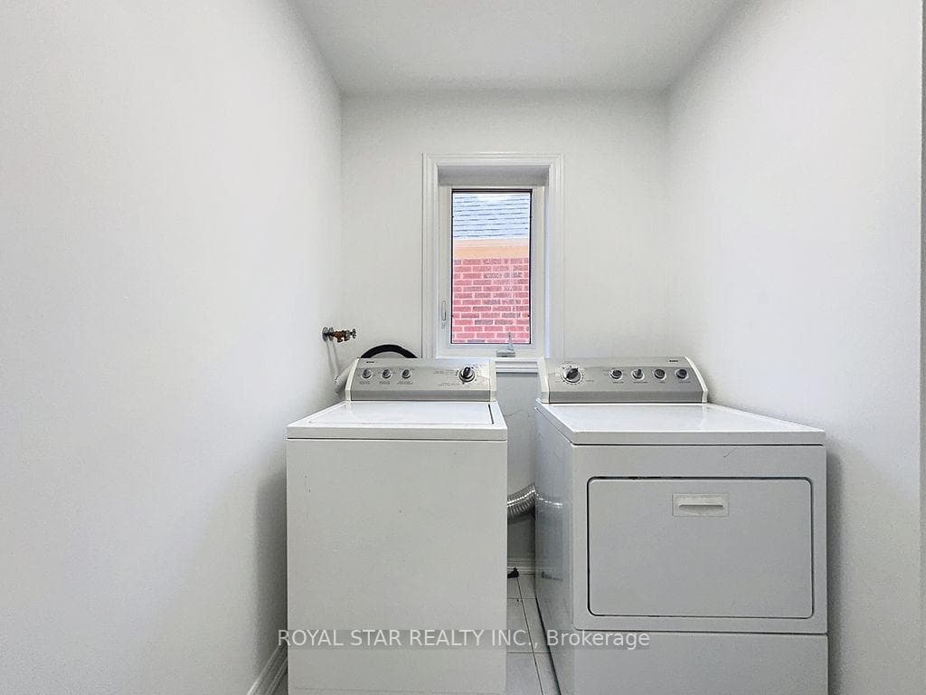 351 Giddings Crescent - Semi-Detached photo 32 of 50 in Milton, Ontario