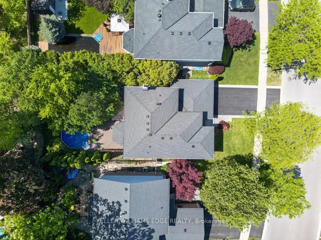 2084 William O'Connell Boulevard - Detached photo 38 of 45 in Burlington, Ontario