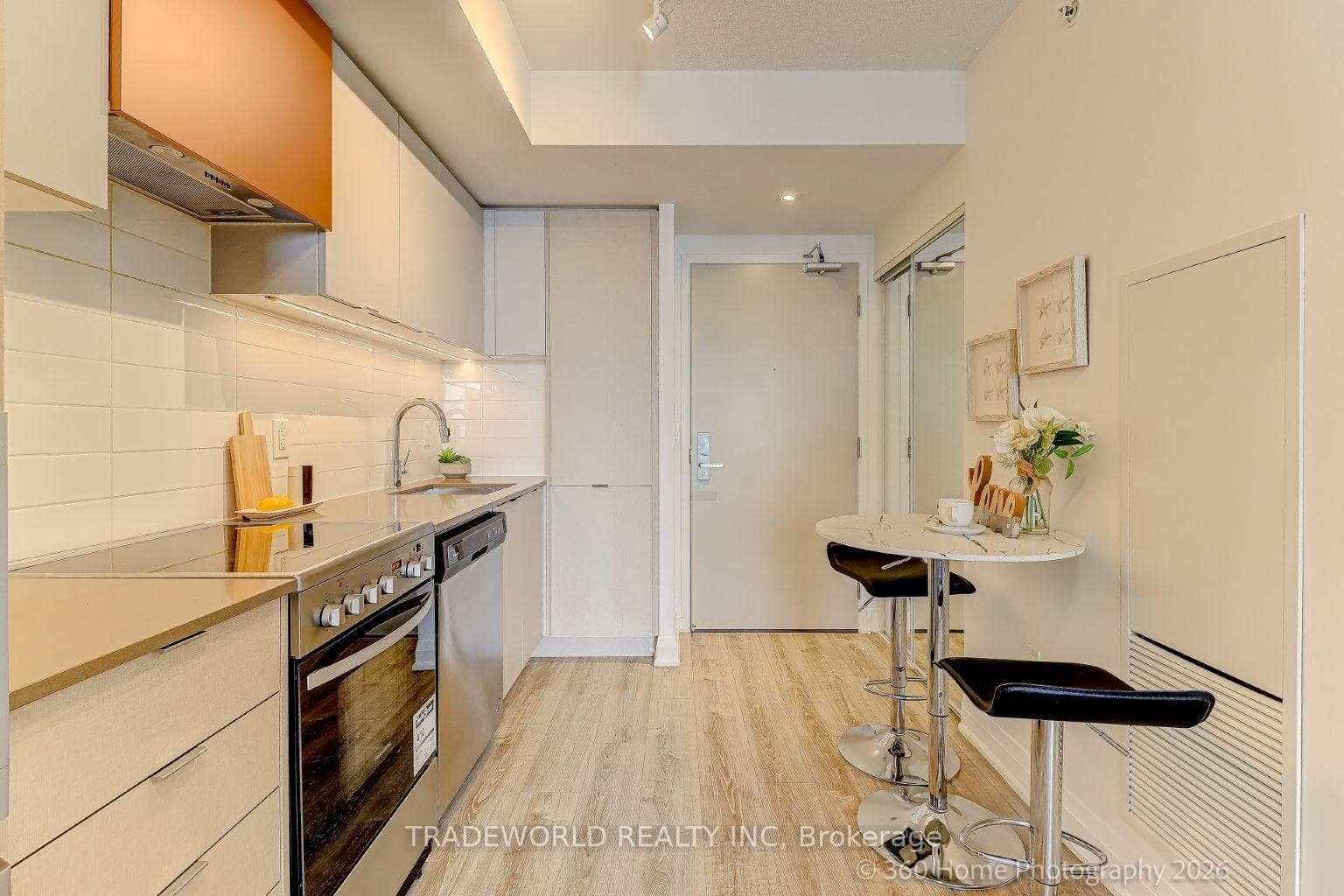 30 Gibbs Road Unit 2103 - New Construction photo 11 of 40 in Etobicoke (Islington / Rexdale), Ontario