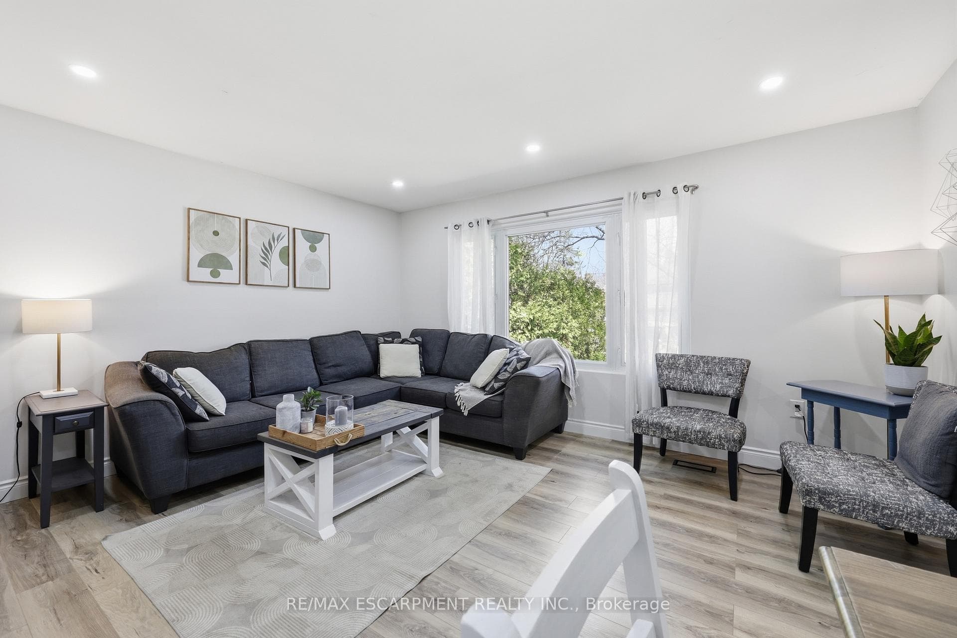59 Purvis Drive - Detached photo 9 of 50 in Hamilton, Ontario