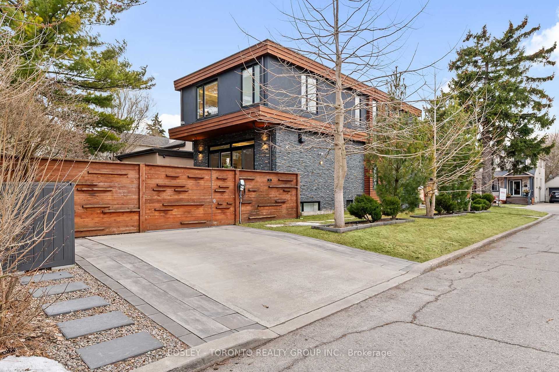 39 Red Deer Avenue - Detached photo 34 of 47 in Birch Cliff / Cliffside, Ontario