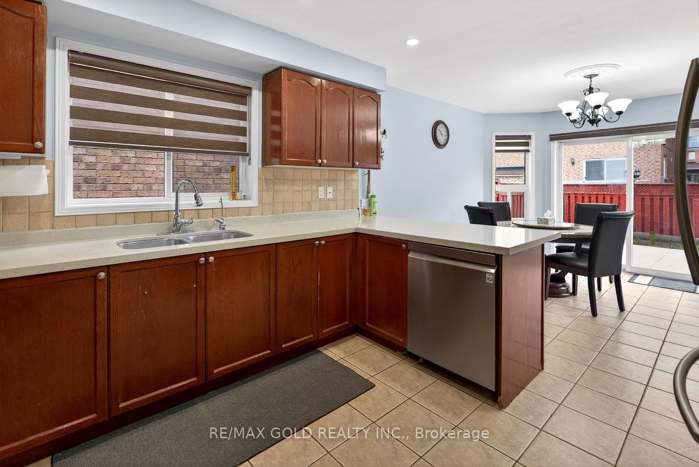 50 Ranchero Drive - Detached photo 8 of 32 in Brampton, Ontario