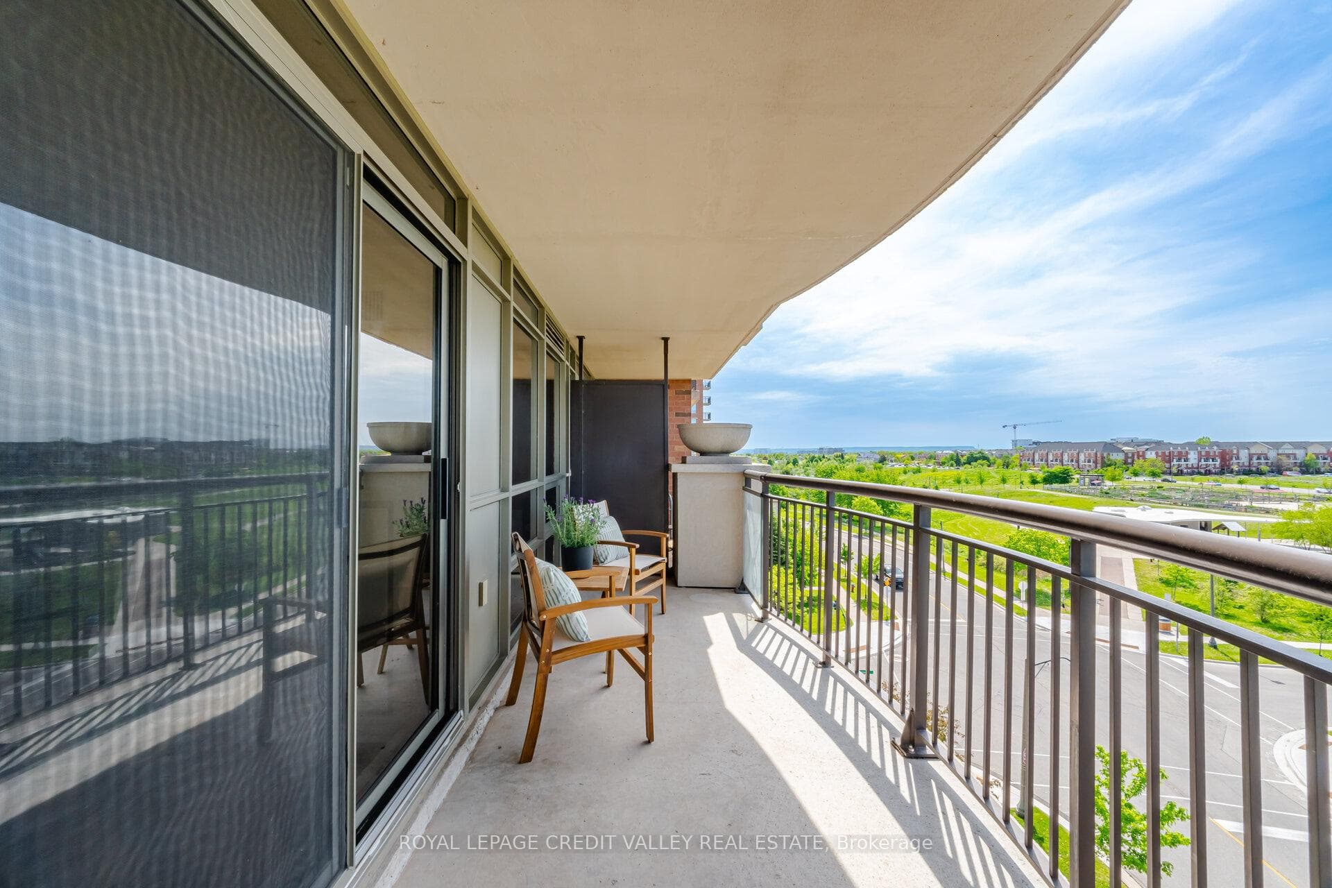 2379 Central Park Drive Unit 501 - Condo photo 23 of 38 in Oakville, Ontario