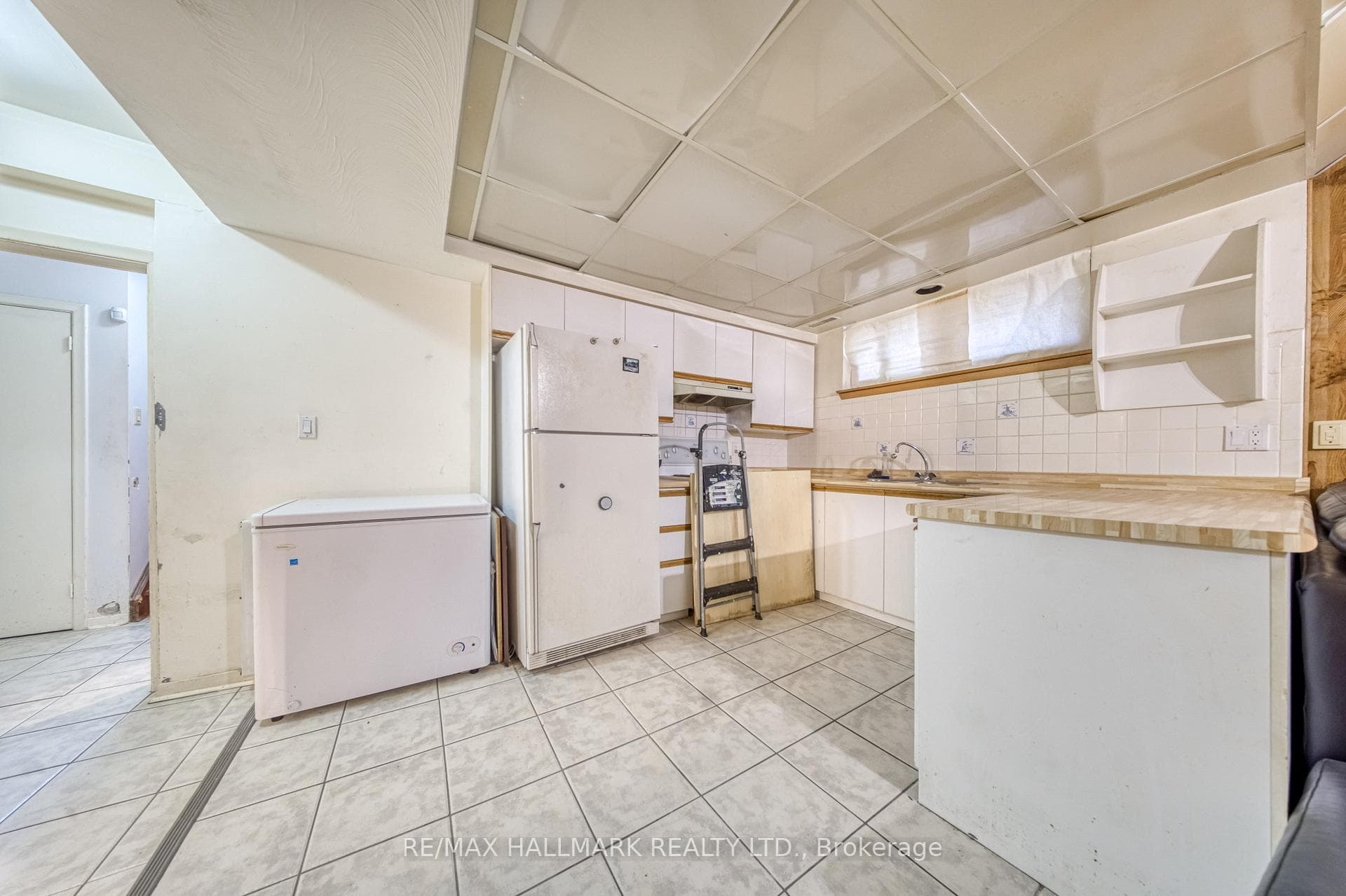 54 Sawley Drive - Detached photo 7 of 13 in Hillcrest Village / Bayview Village, Ontario