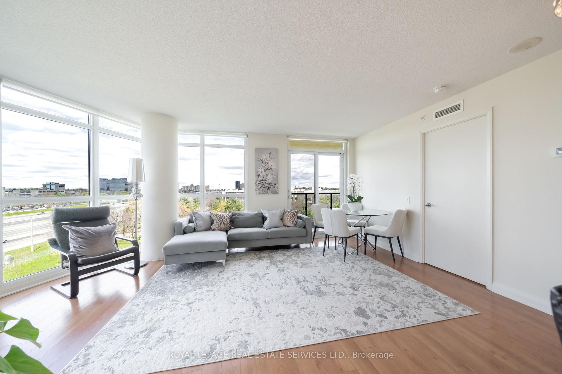 1 Valhalla Inn Road Unit 607 - Condo photo 13 of 47 in Etobicoke (Islington / Rexdale), Ontario