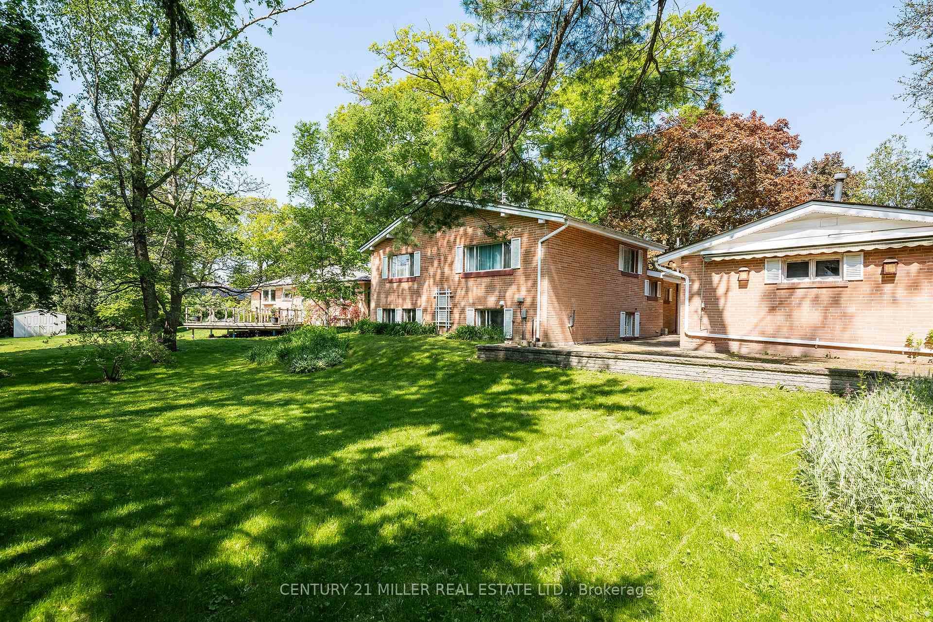 2048 Elmhurst Avenue - Detached photo 6 of 21 in Oakville, Ontario