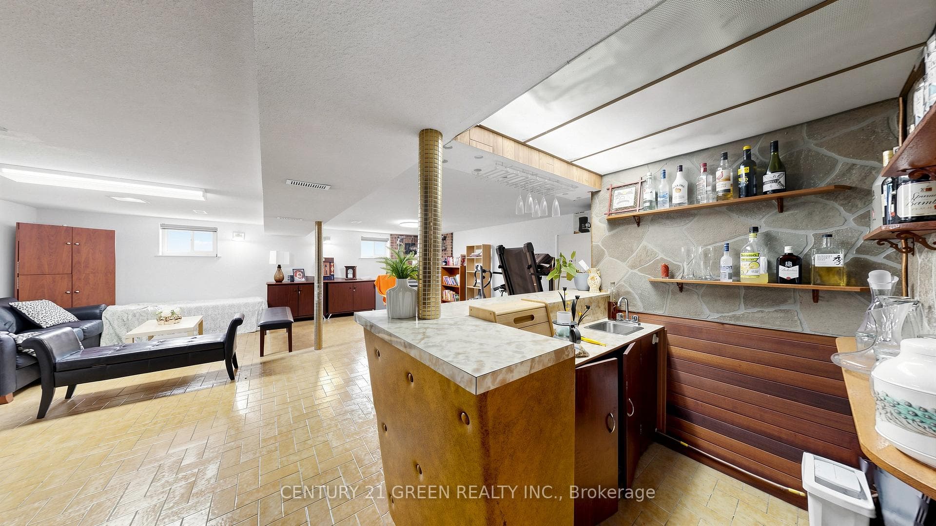 95 Kearney Drive - Detached photo 33 of 45 in Etobicoke (West Mall / Rexdale), Ontario