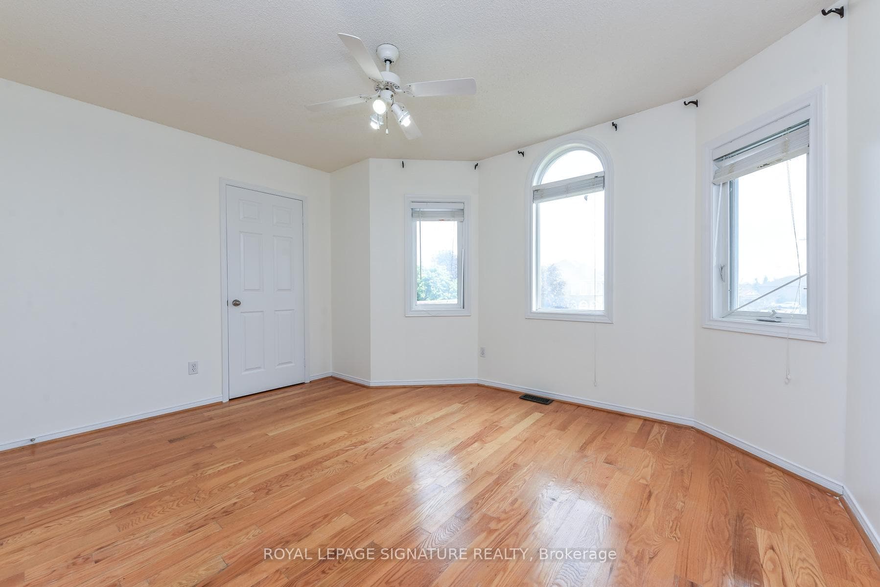 1307 Midgreen Lane - Detached photo 32 of 50 in Mississauga, Ontario