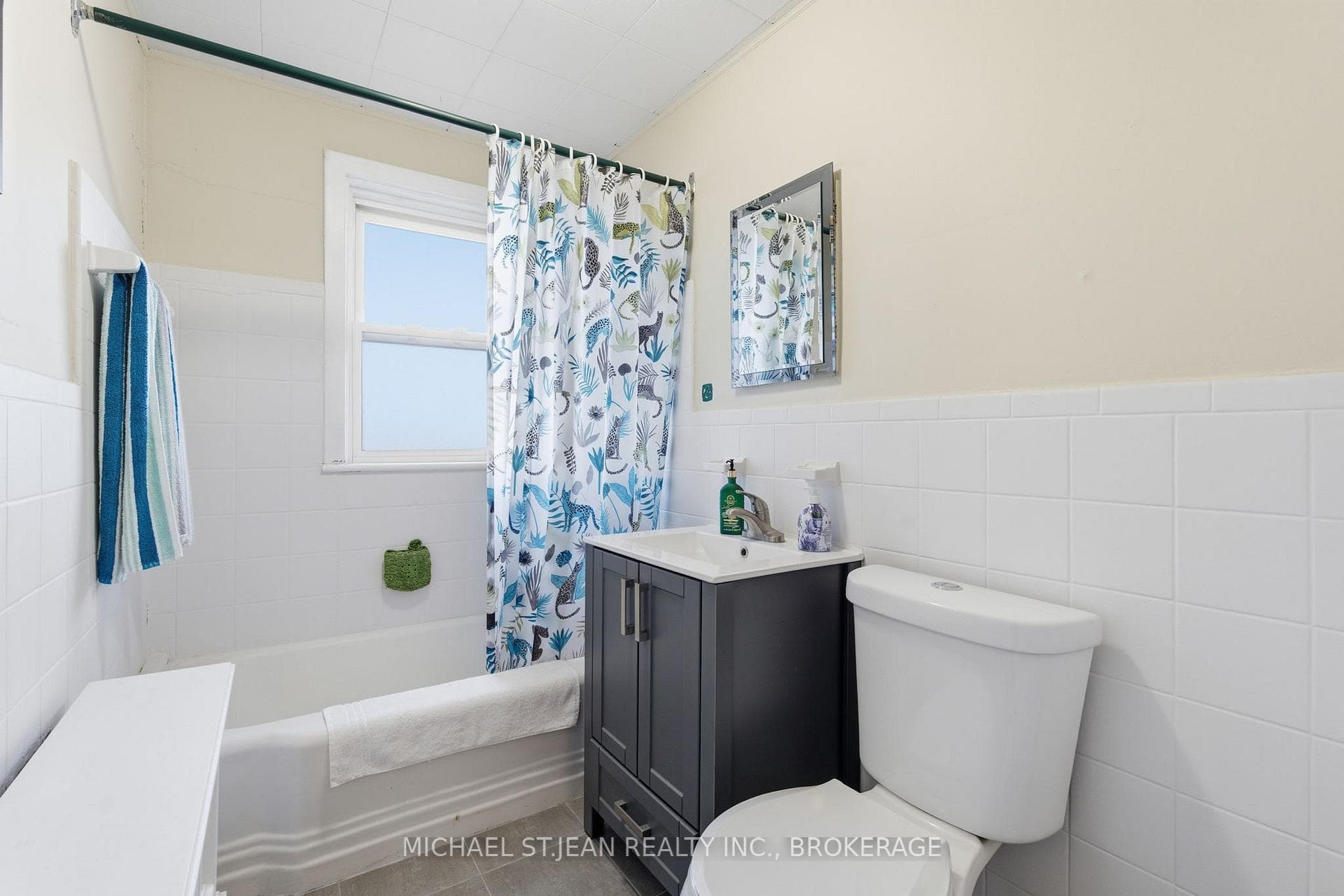 1755 King Street Unit 9 - Condo photo 28 of 32 in Hamilton, Ontario