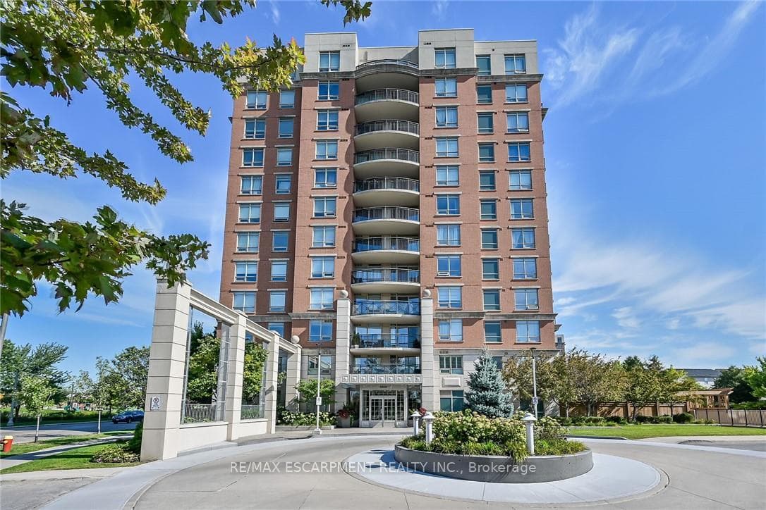 2365 Central Park Drive Unit 601 - home for sale in Oakville, Ontario
