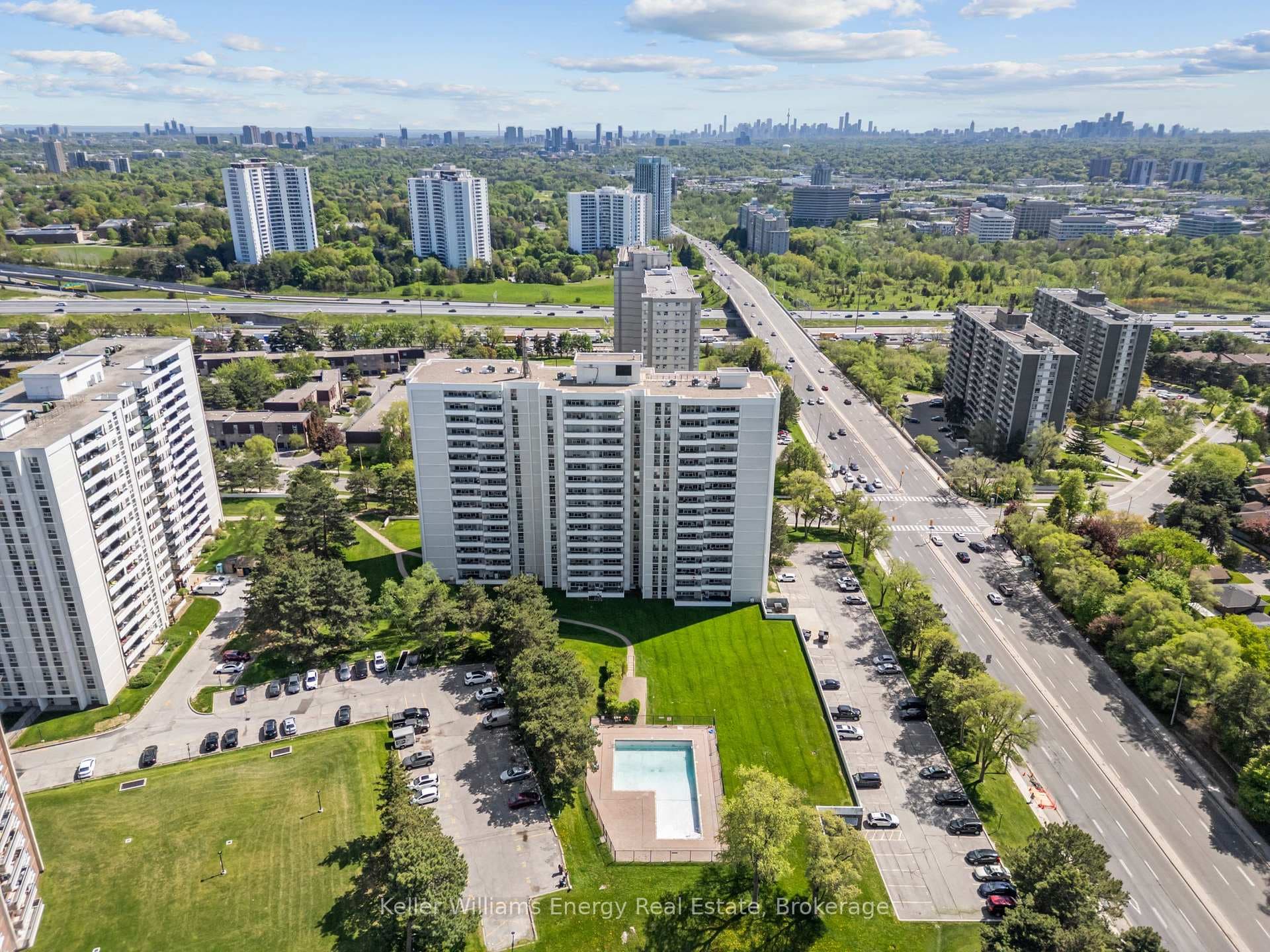 10 Parkway Forest Drive Unit 1603 - Condo photo 26 of 40 in Hillcrest Village / Bayview Village, Ontario