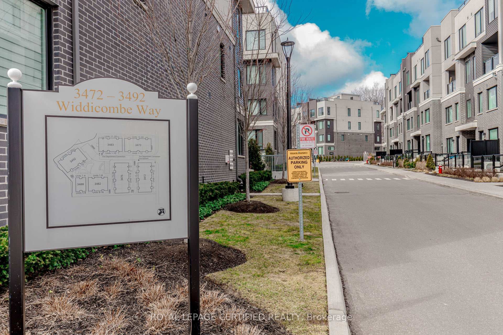 3483 Widdecombe Way Unit 16 - Townhouse for sale in Erin Mills, Ontario