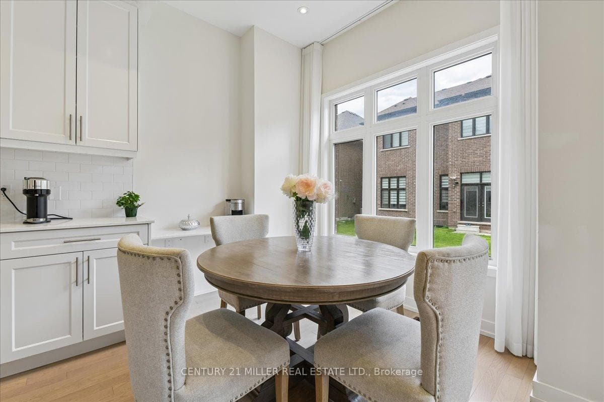 1358 Loon Lane - Detached photo 13 of 40 in Oakville, Ontario
