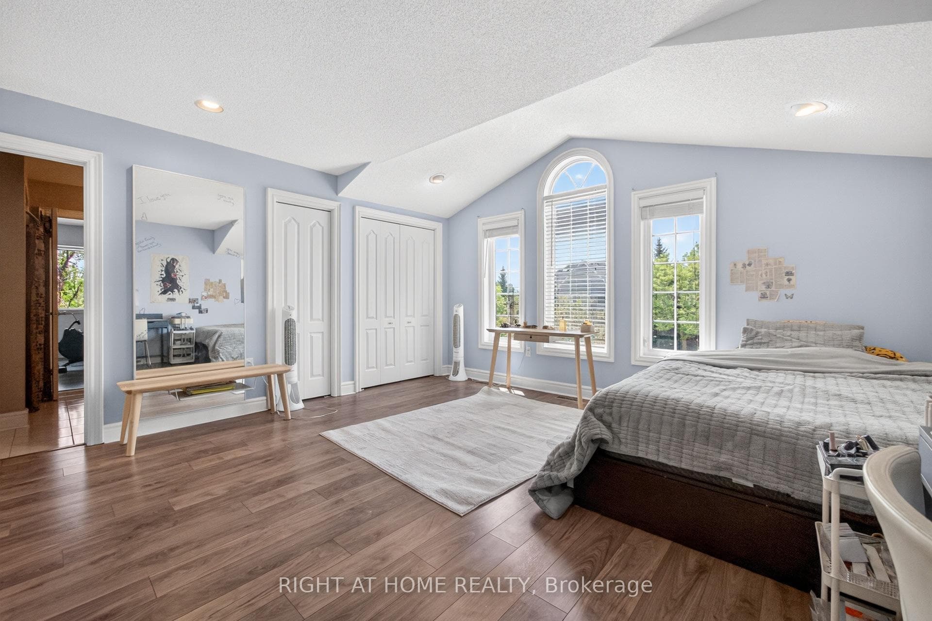 2005 Oak Springs Road - Detached photo 21 of 50 in Oakville, Ontario