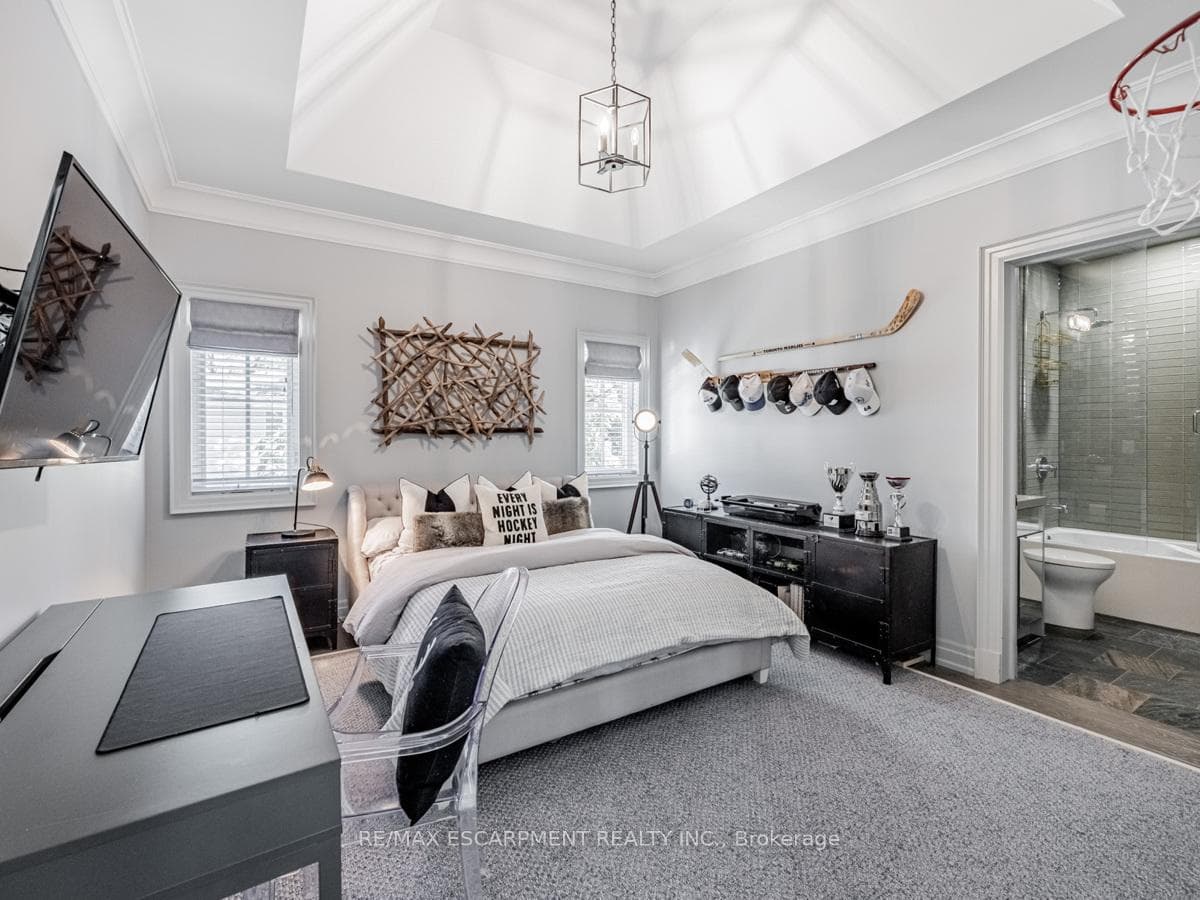 393 Maple Grove Drive - New Construction photo 35 of 49 in Oakville, Ontario