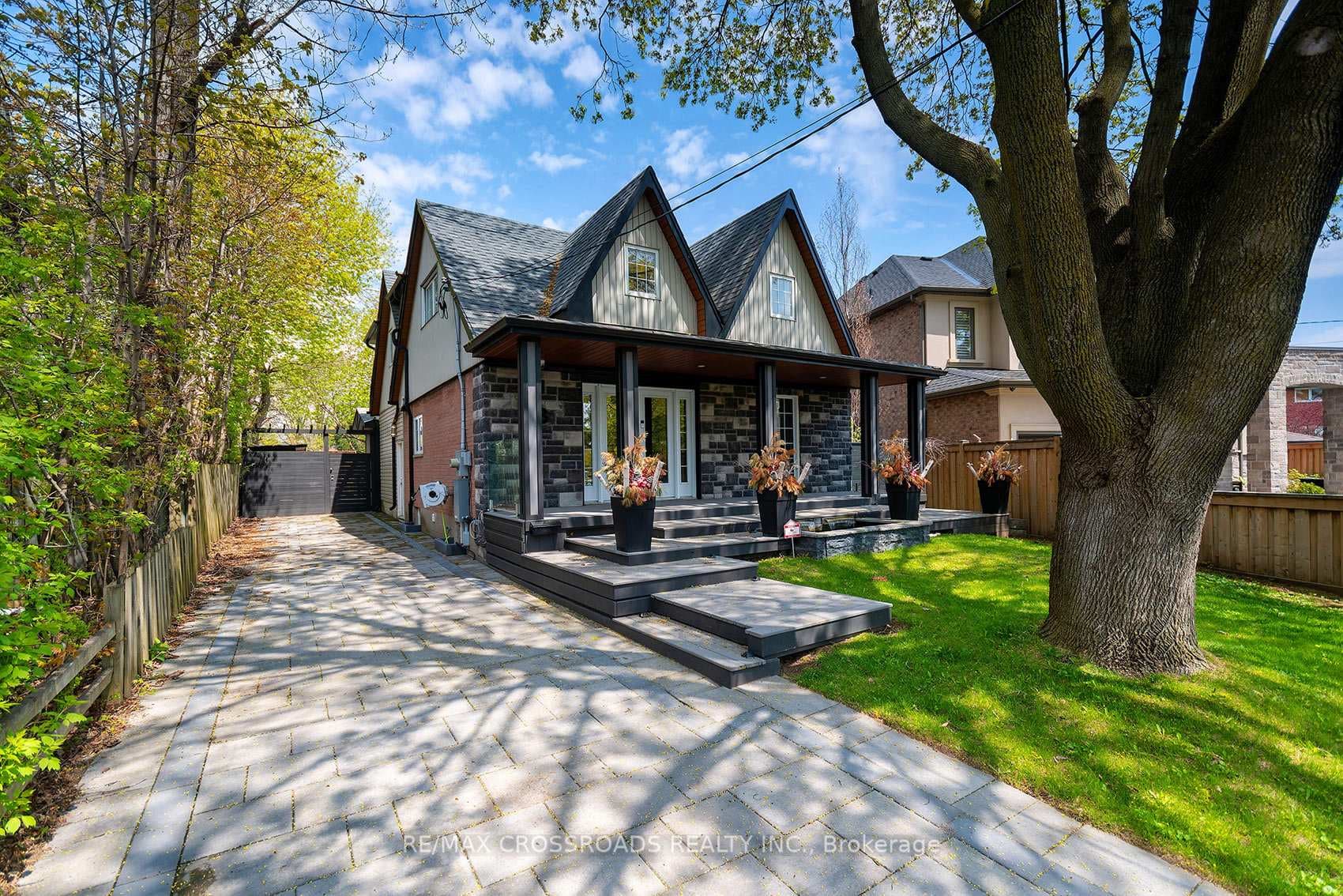 33 Norfolk Avenue - Detached photo 1 of 50 in Liberty Village / Parkdale / South Parkdale, Ontario