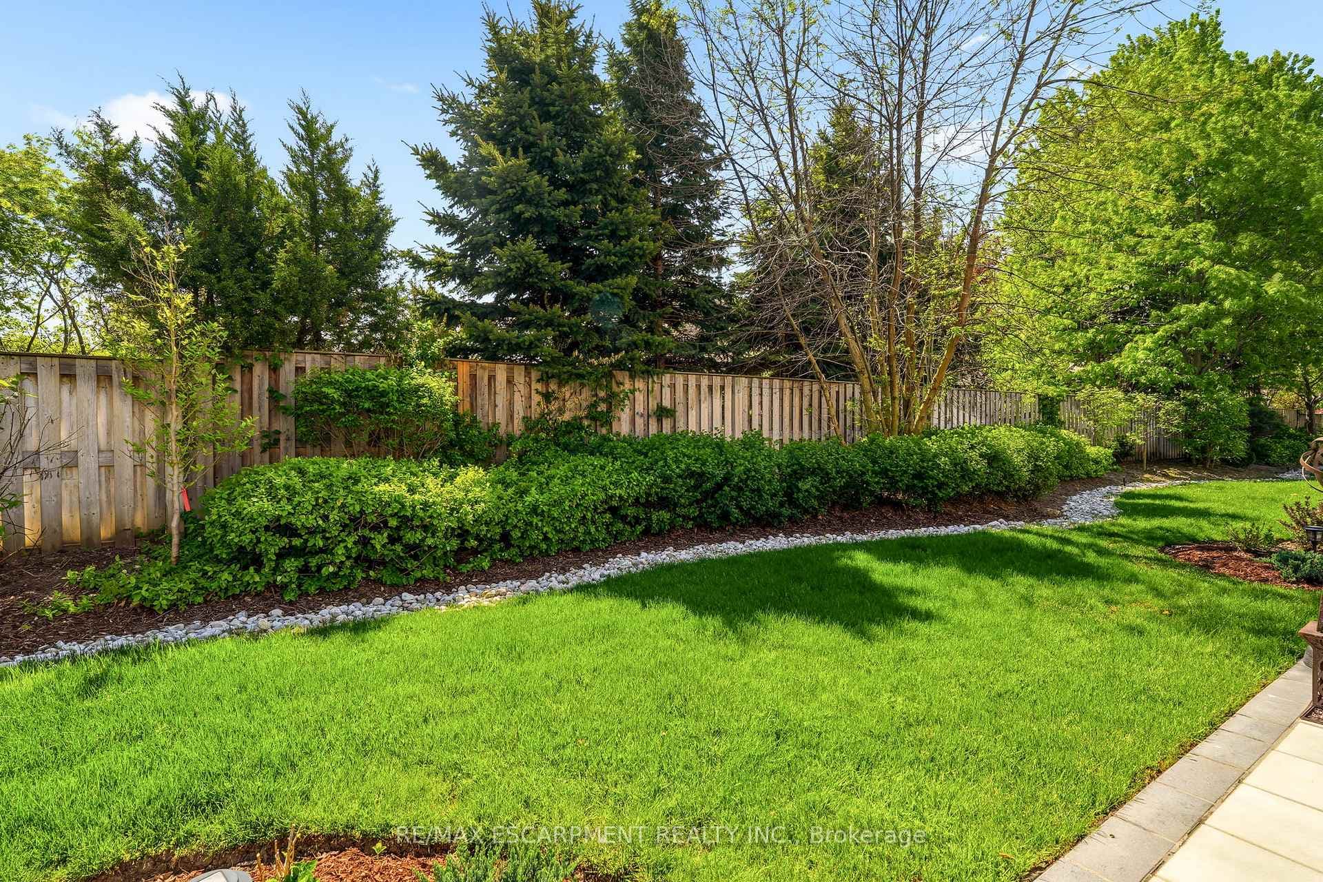 4163 STONEBRIDGE Crescent - Condo photo 42 of 46 in Burlington, Ontario