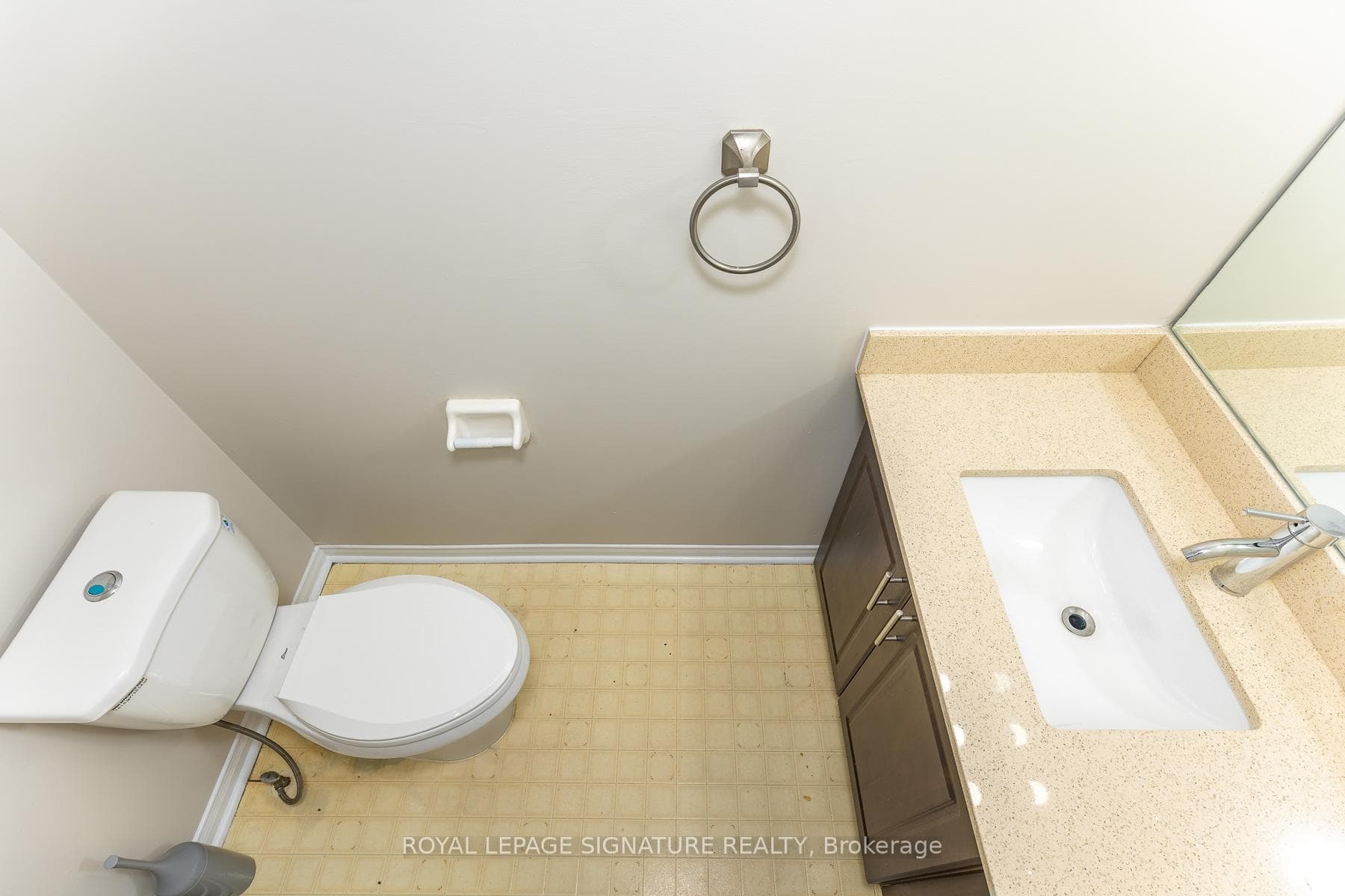 60 Blue Spruce Street - Townhouse photo 16 of 39 in Brampton, Ontario
